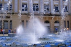 Fontes Decorativas para Condominios, Praças, Lagoas e Residencias