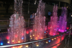 Fontes Decorativas para Condominios, Praças, Lagoas e Residencias