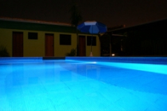 piscina_alvenaria_iluminacao04